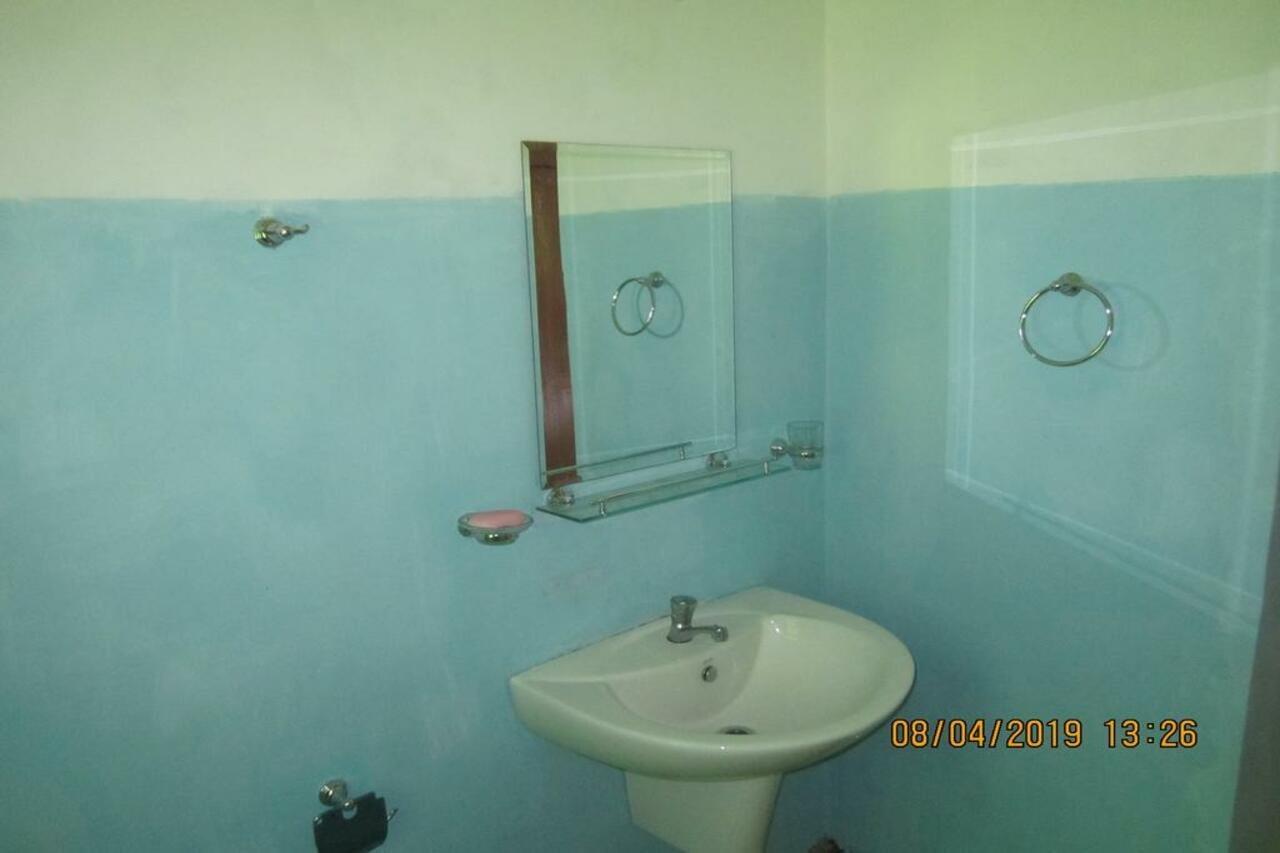 Tree House Holiday Home Kombichankulama Ngoại thất bức ảnh