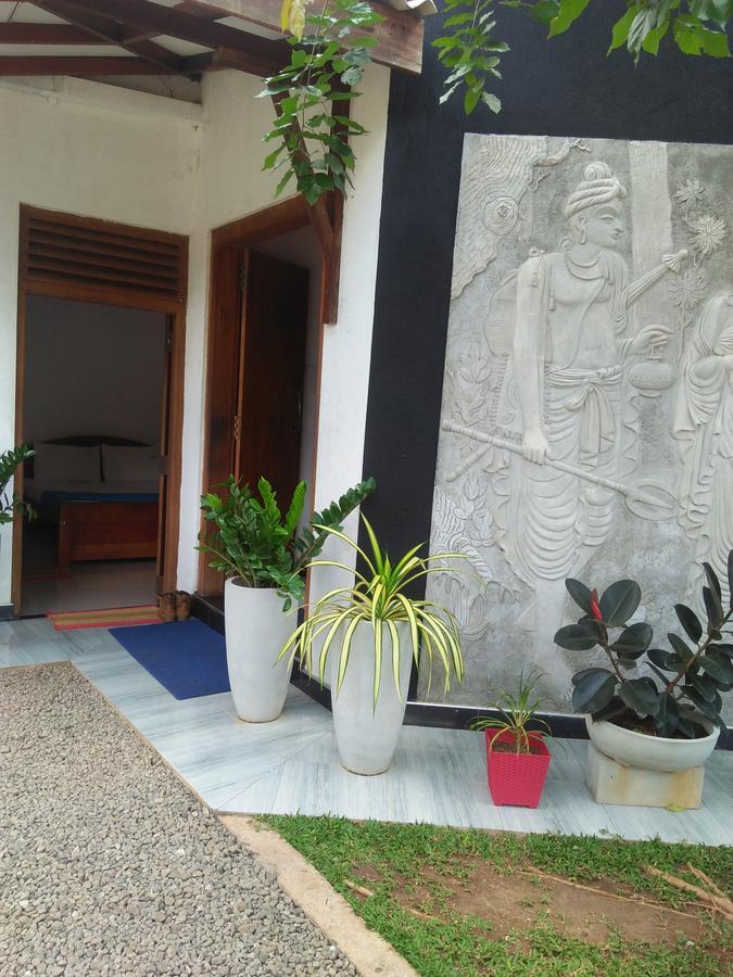 Tree House Holiday Home Kombichankulama Ngoại thất bức ảnh