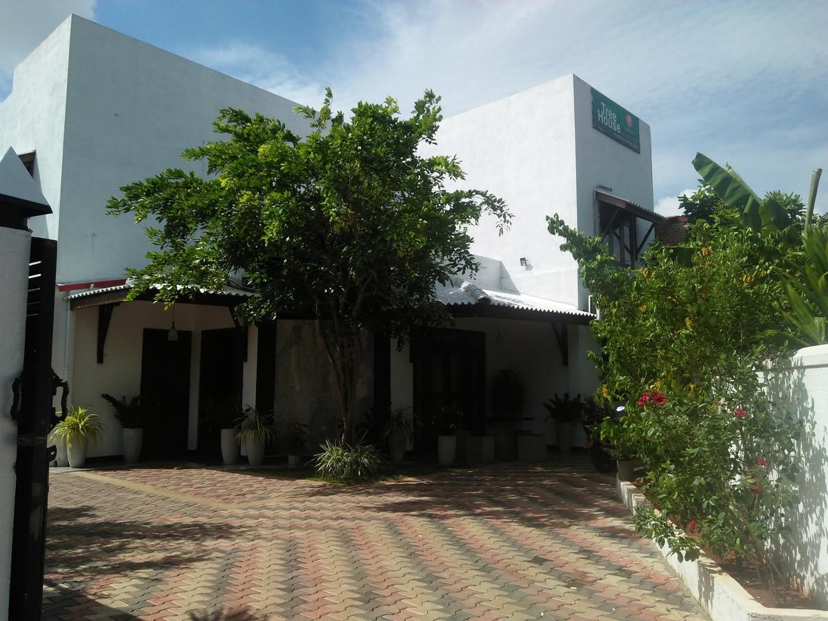 Tree House Holiday Home Kombichankulama Ngoại thất bức ảnh