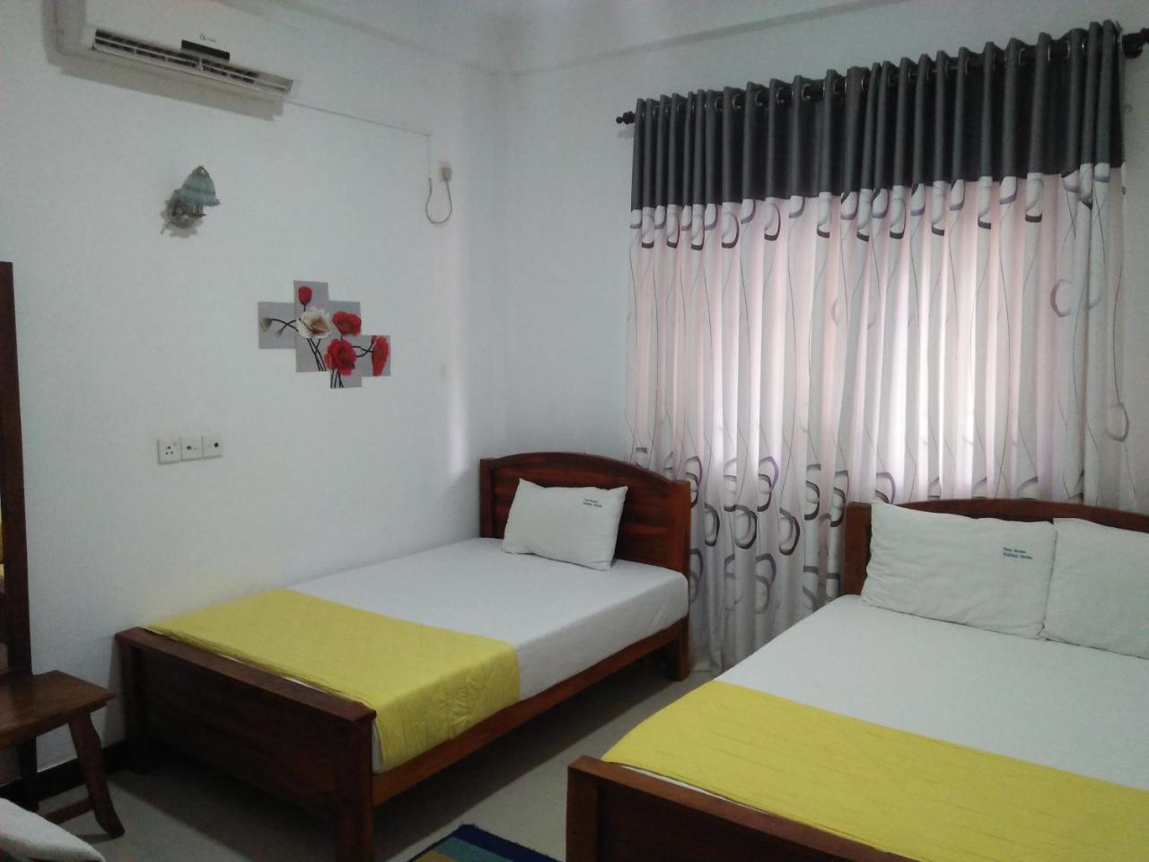 Tree House Holiday Home Kombichankulama Ngoại thất bức ảnh